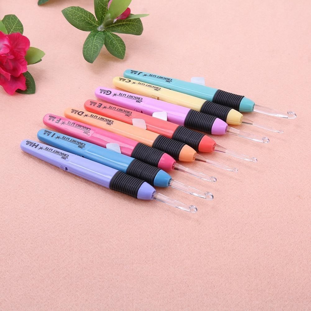 8pcs LED Crochet Hooks Set Light Up Knitting Needles