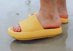 Zapatillas con Punta Abierta de Suela Blanda